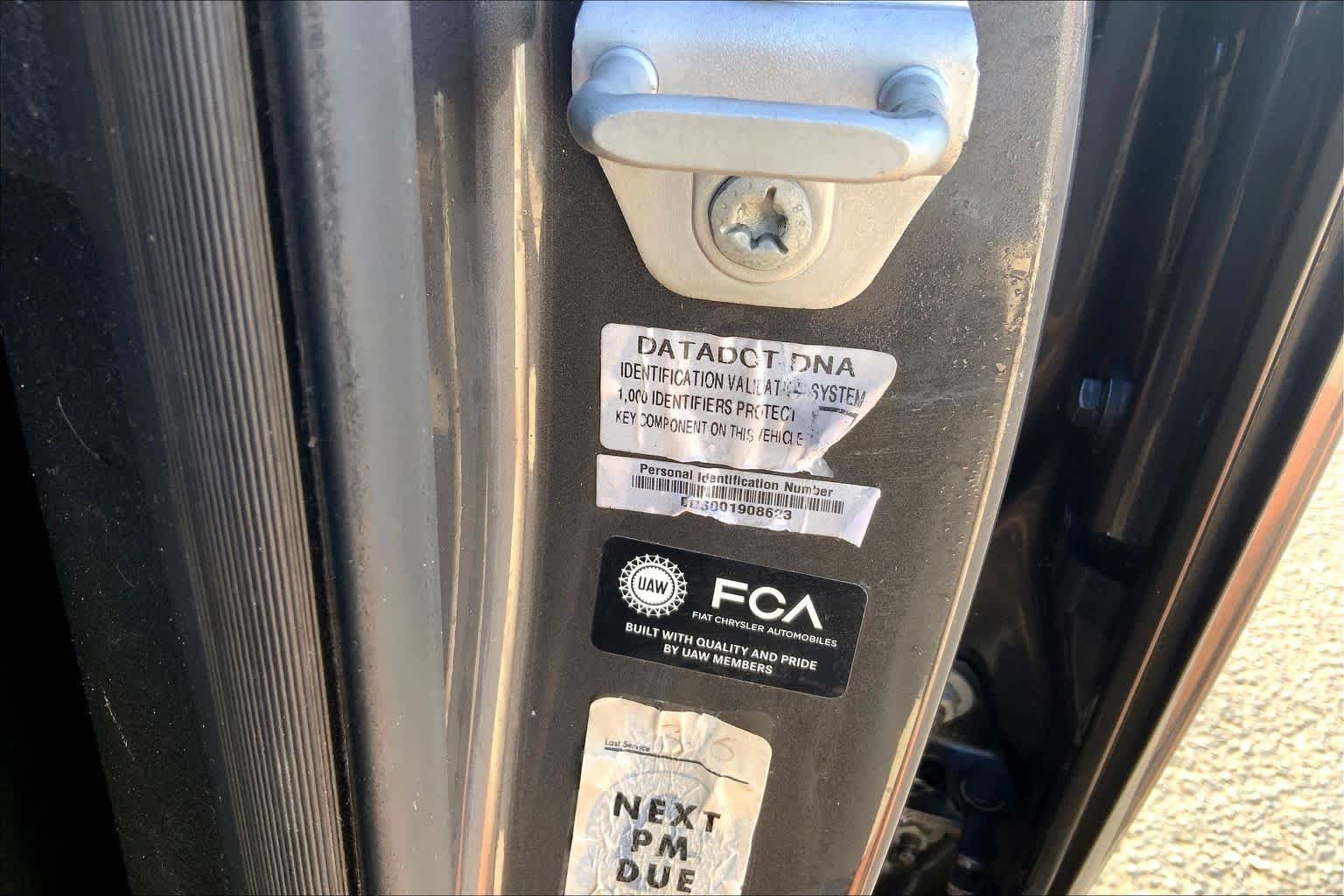 Used 2022 Baltic Gray Metallic Clearcoat Jeep Series III image 37