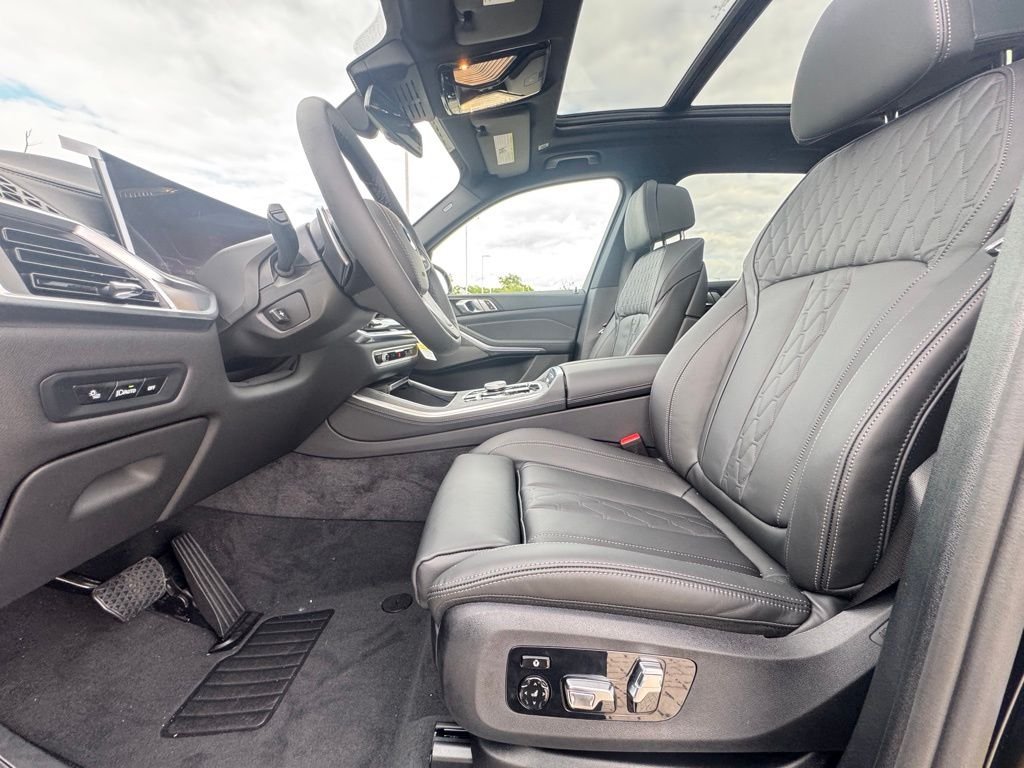 2026 BMW X5 50e - Photo 16