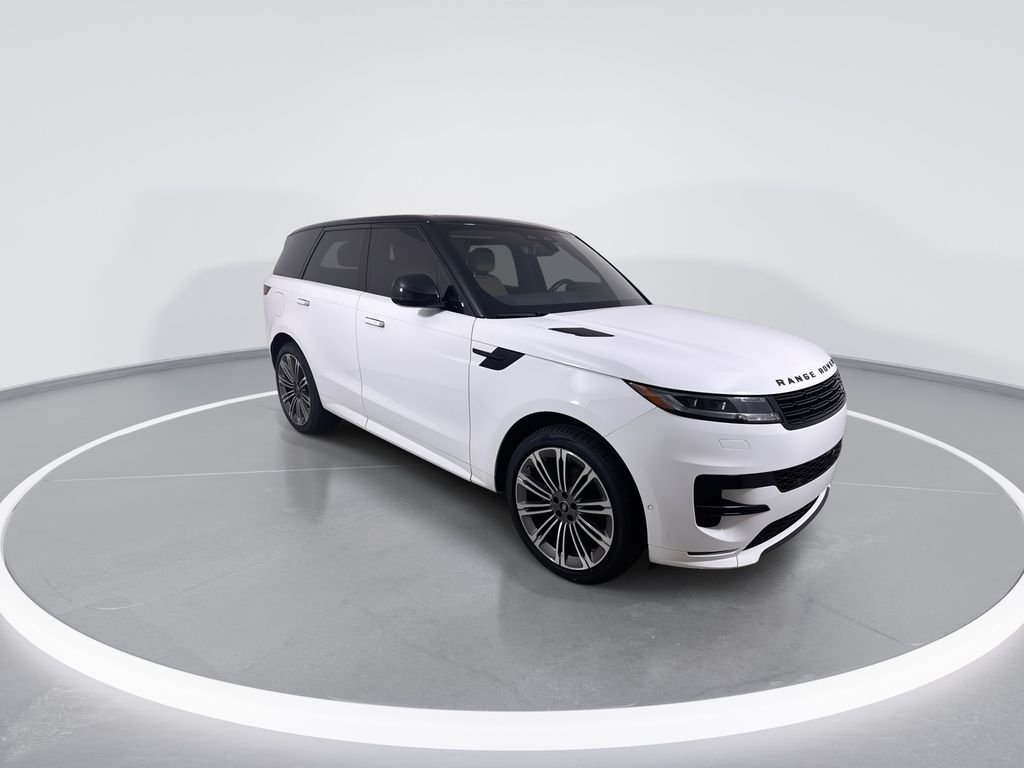 Certified Used 2024 White Land Rover Dynamic SE image 2