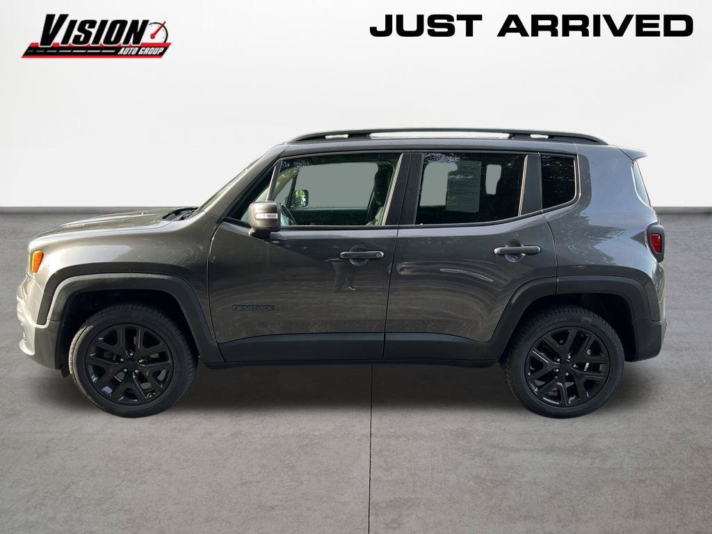 Used 2017 Gray Jeep Latitude image 2