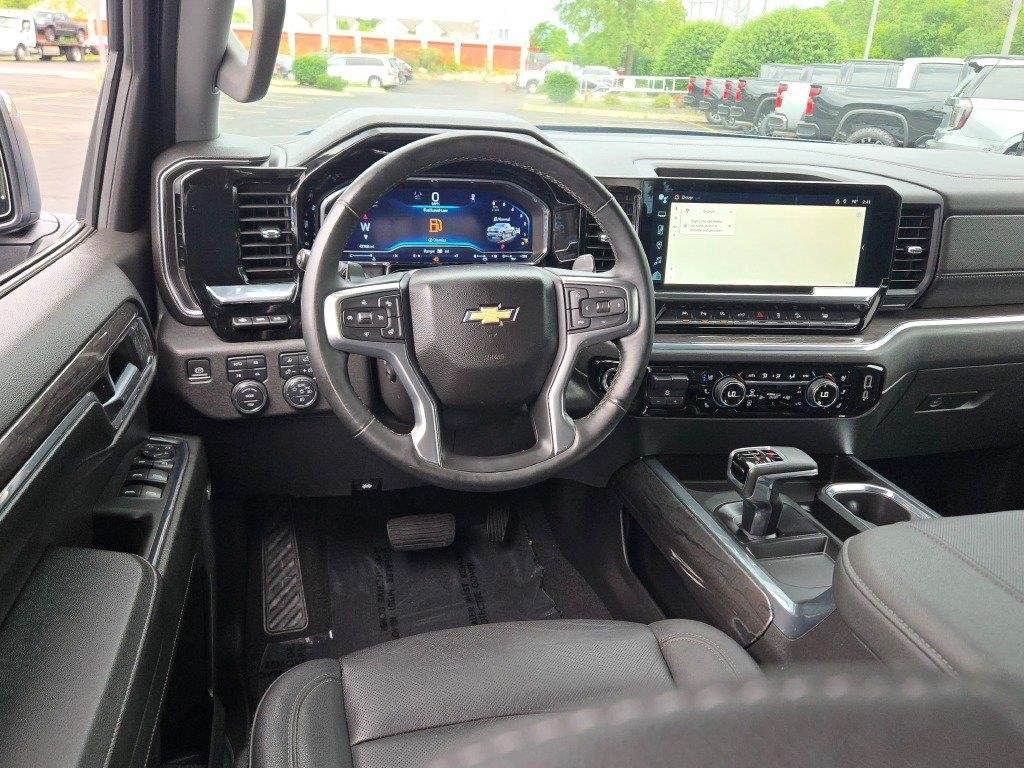 Used 2024 Lakeshore Blue Metallic Chevrolet LTZ image 20