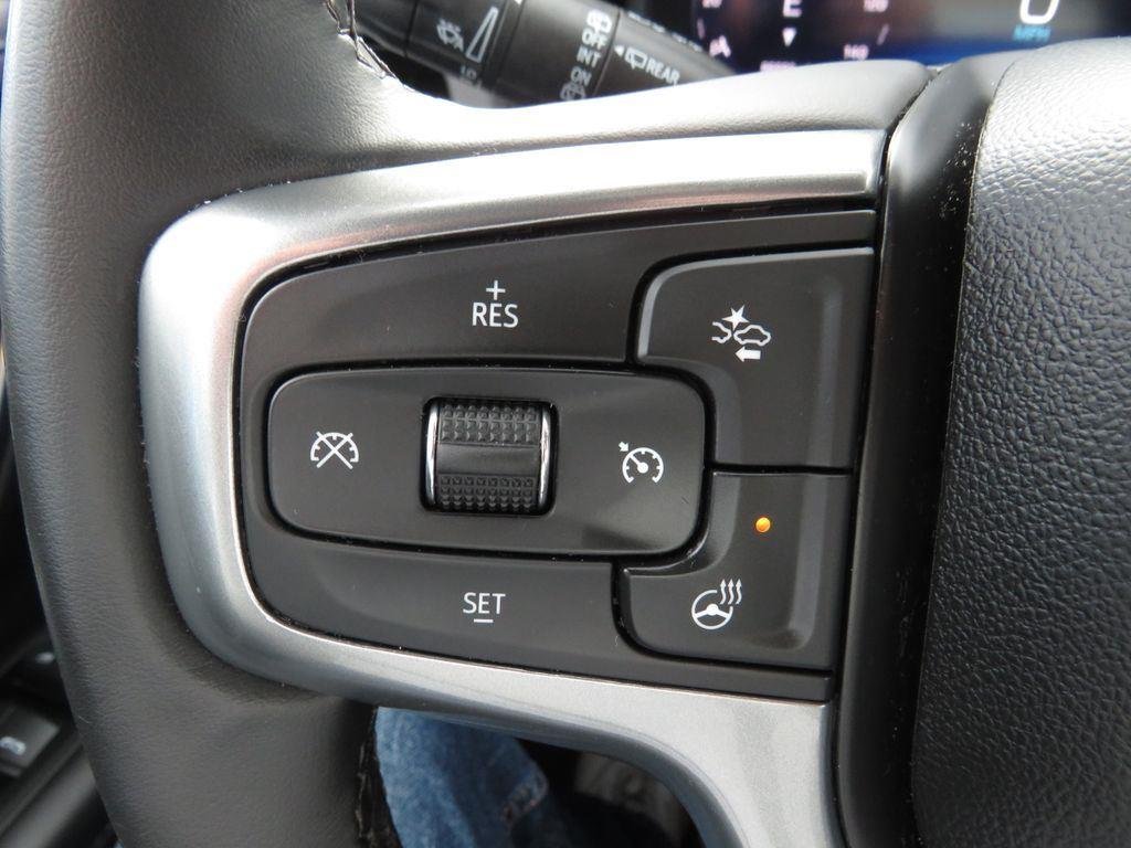 Used 2023 Summit White Chevrolet LT image 32