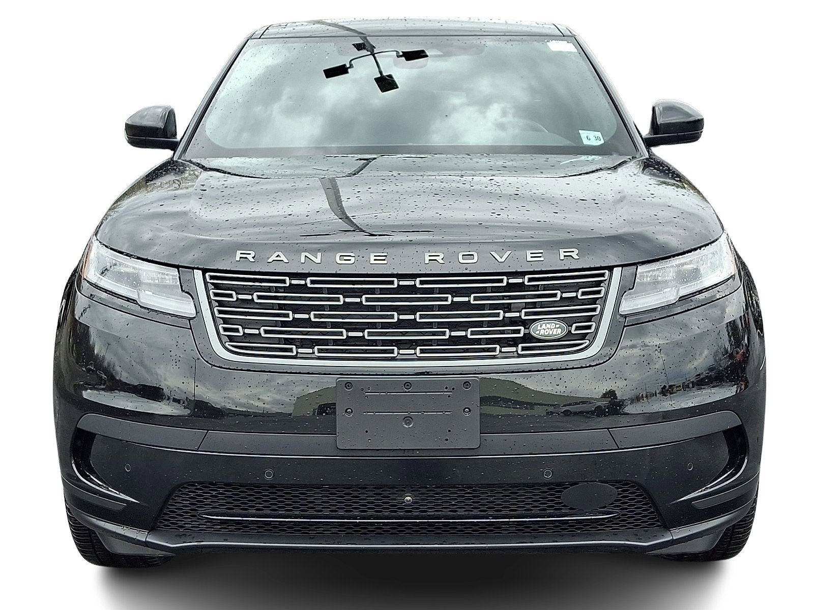 Used 2026 Black Land Rover S image 2