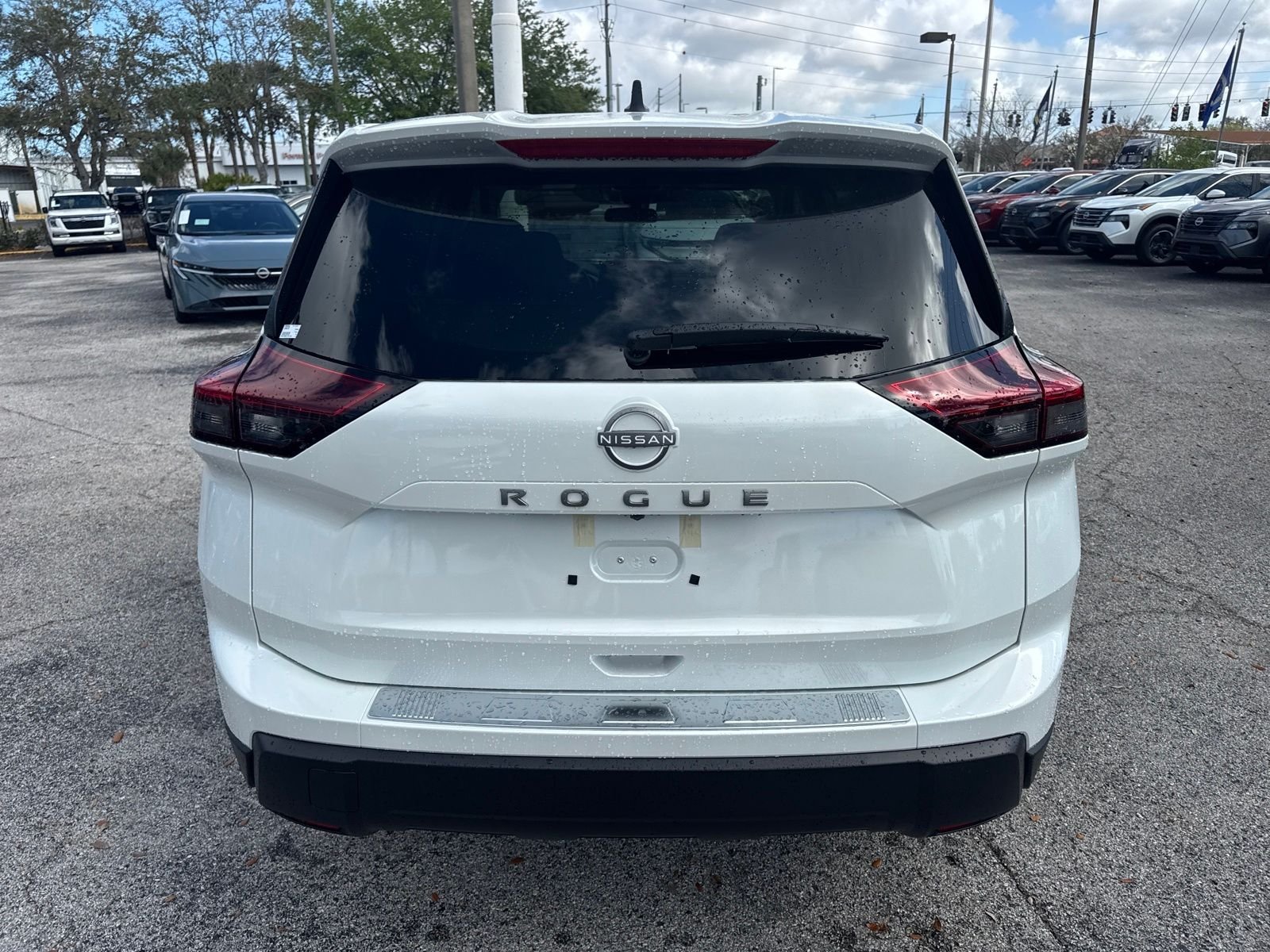 New 2026 Nissan Rogue SV 4D Sport Utility