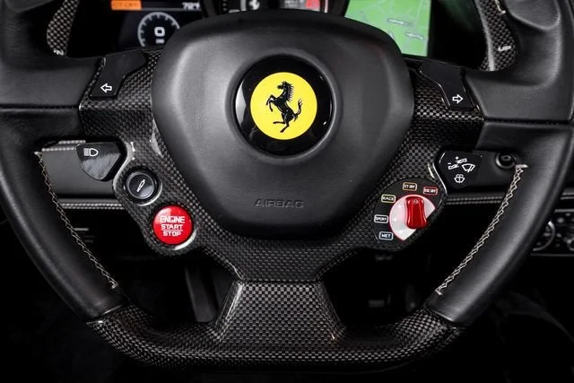 Used 2016 Bianco Avus Ferrari  image 36