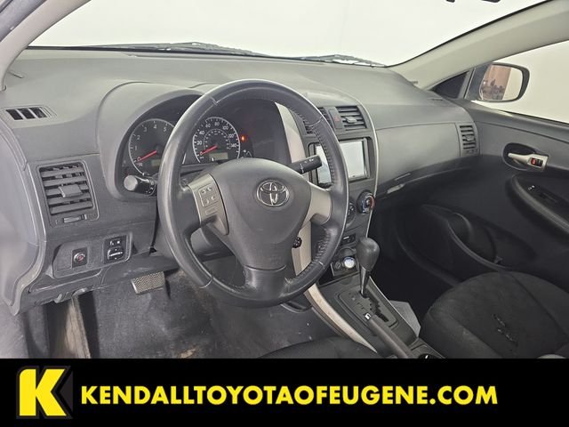 Used 2009 White Toyota S image 3