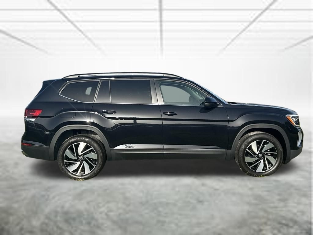 New 2026 Black Volkswagen SE w/Technology image 6