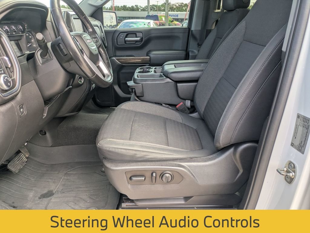 Used 2019 White GMC SLE image 15