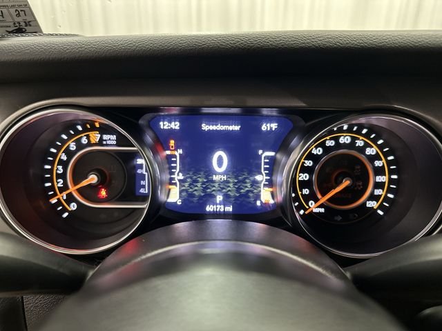 Used 2022 White Jeep Sport image 12