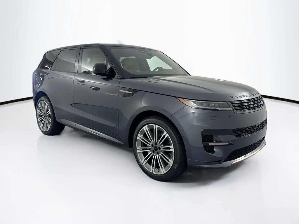 New 2026 Varesine Blue Land Rover Dynamic SE image 3