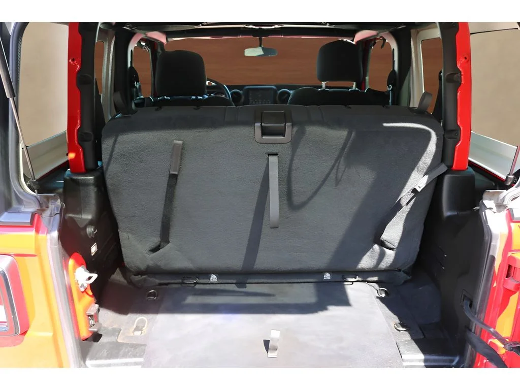 Used 2020 Red Jeep Sport S image 15