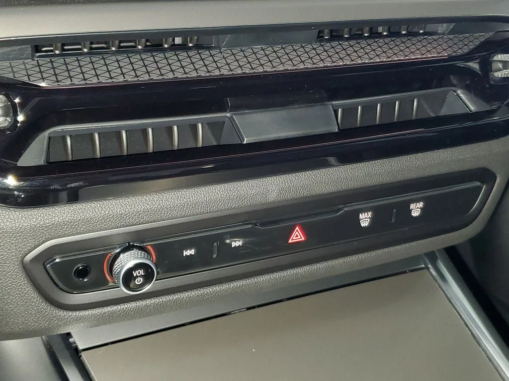 New 2026 Dravit Grey Metallic BMW M340i image 23
