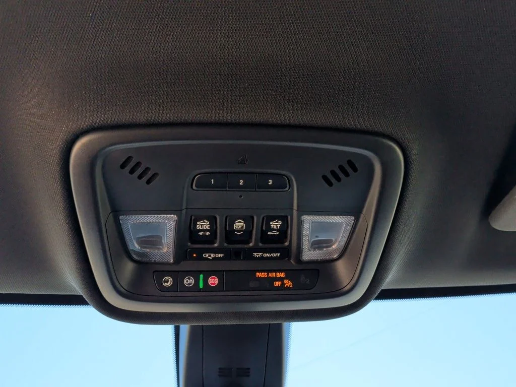 Used 2023 Gray Chevrolet Premier image 21