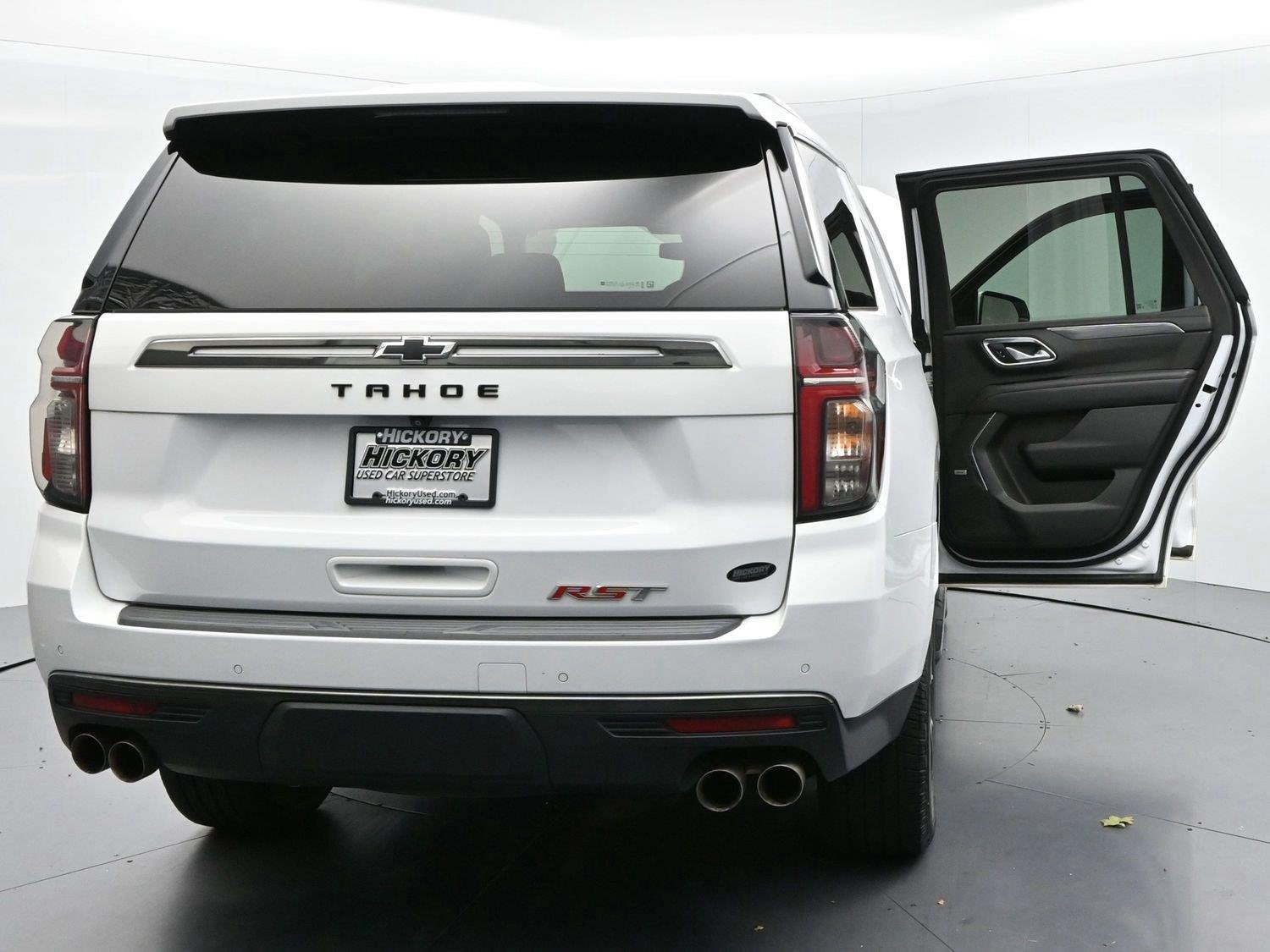 Used 2022 Summit White Chevrolet RST image 42