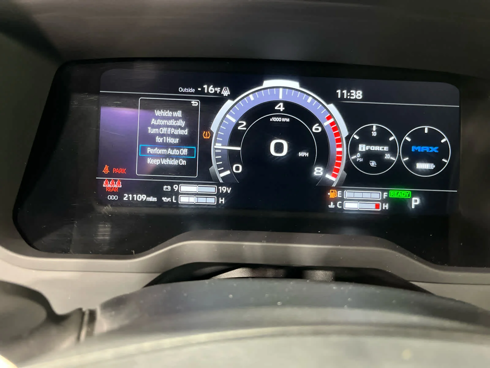 Used 2023  Toyota Capstone Hybrid image 22