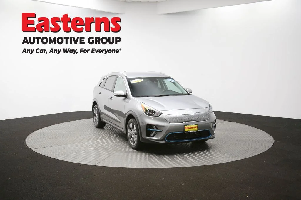 Used 2022 Gray Kia EX image 49