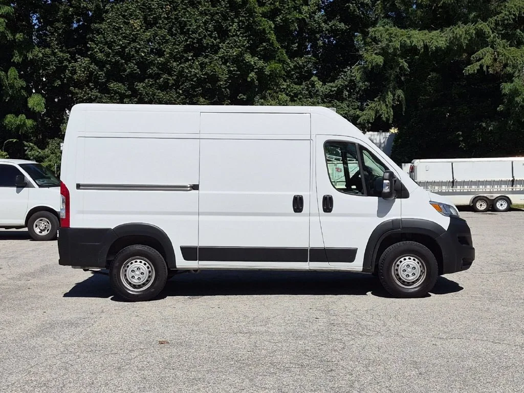Used 2025 White Ram High Roof image 2