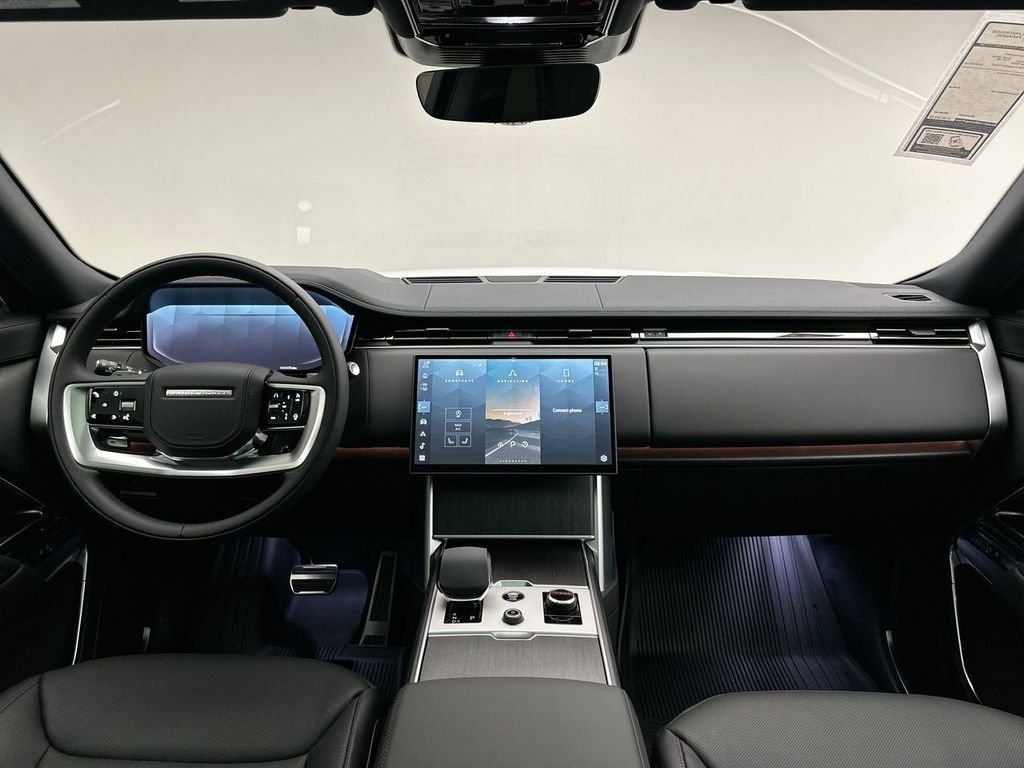 New 2027 Fuji White Land Rover SE image 8