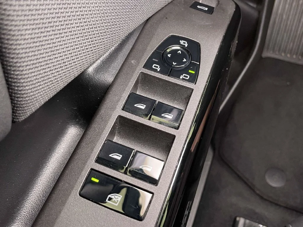 2026 BMW X3 30 - Photo 31