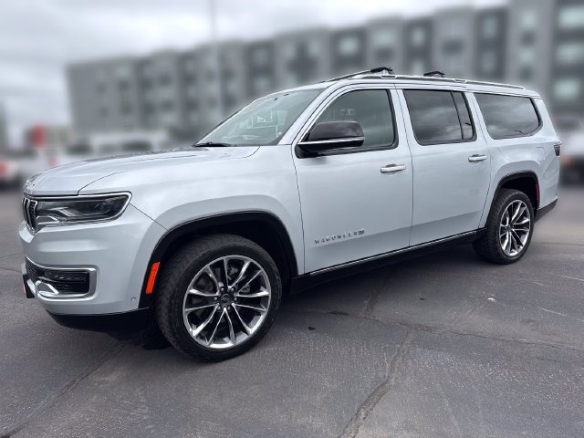 2023 Jeep Wagoneer L