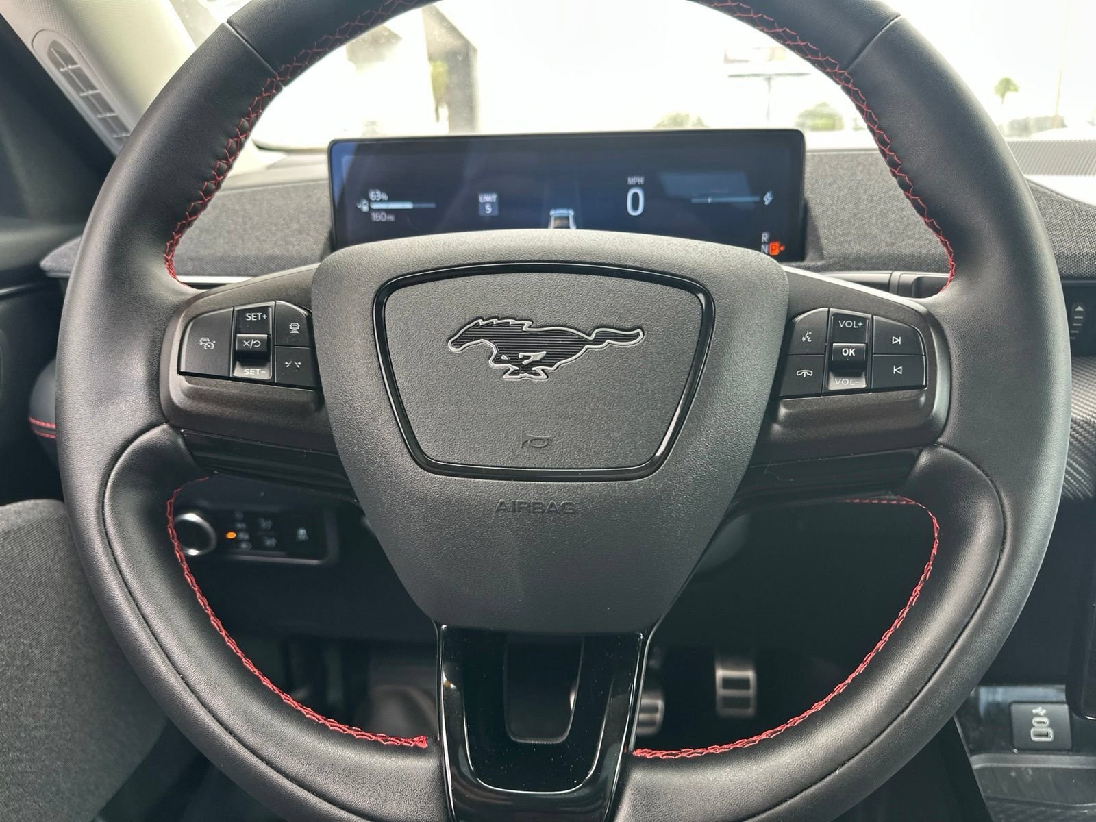 Used 2025 Green Metallic Ford Premium image 22