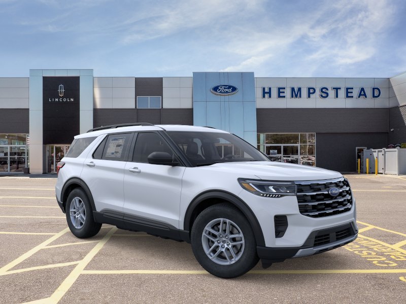 New 2026 Space White Metallic Ford Active image 7
