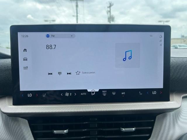 New 2026 Star White Metallic Tri-Coat Ford Active image 15