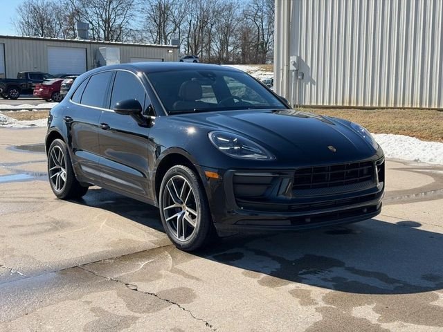 2022 Porsche Macan