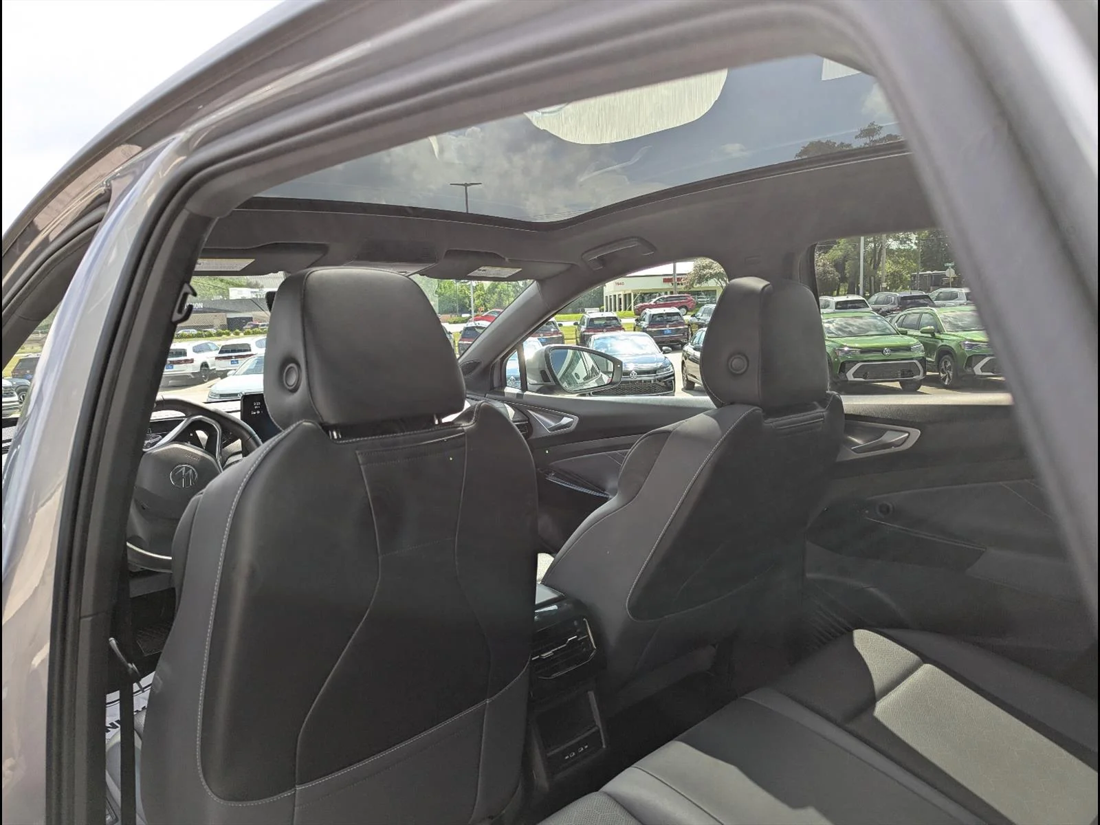 Certified Used 2023 Silver Mist Metallic (q3q3) Volkswagen Pro S image 17