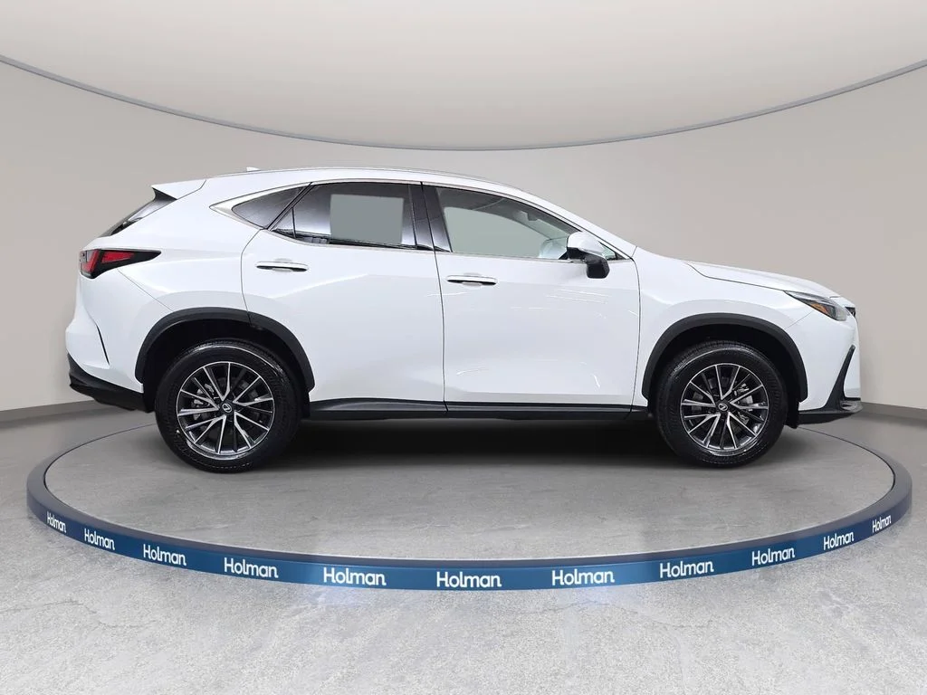 New 2026 White Lexus 350 Premium image 4