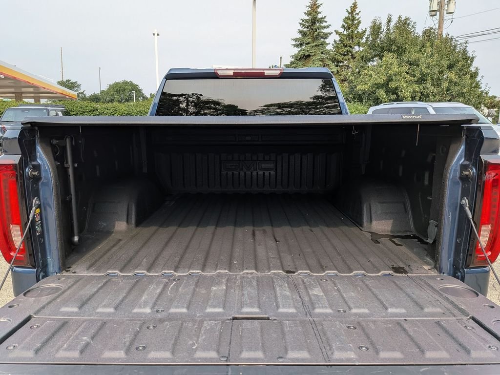Used 2022 Blue GMC SLT image 28