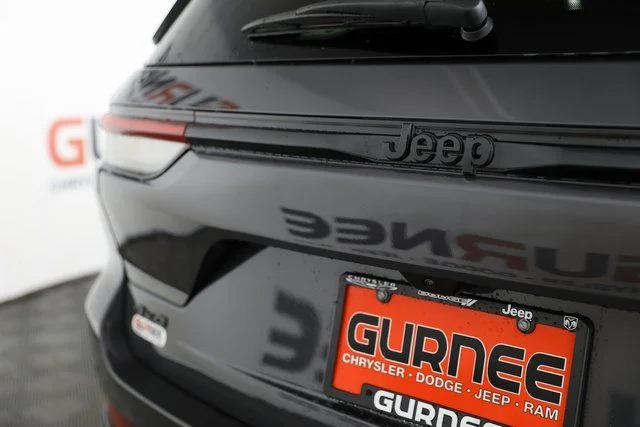 2025 Jeep Grand Cherokee Altitude - Photo 30