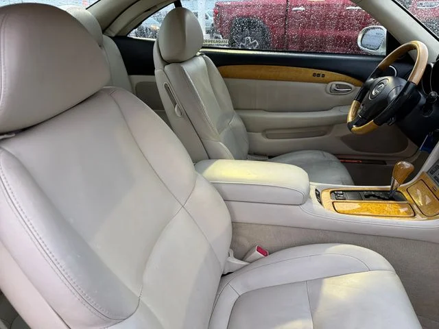 Used 2005  Lexus 430 image 20