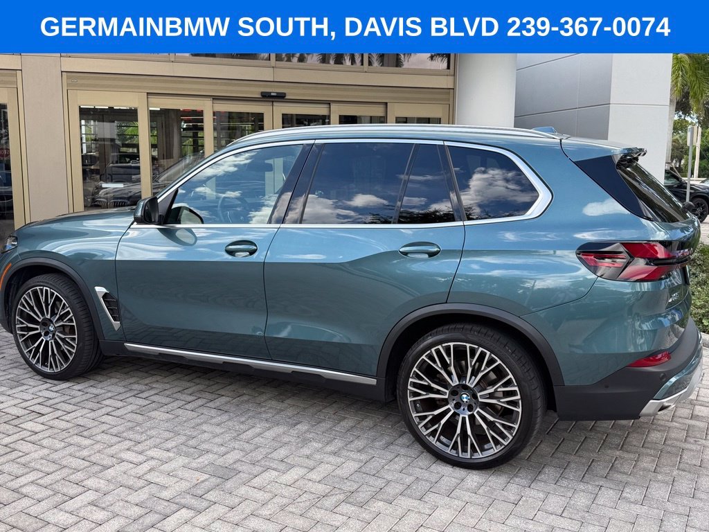 Certified Used 2024 Blue BMW xDrive40i image 3