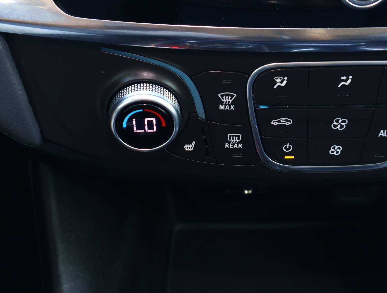 Used 2018 Cajun Red Tintcoat Chevrolet LT image 24