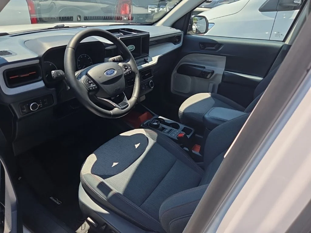 Used 2024 White Ford XLT image 3