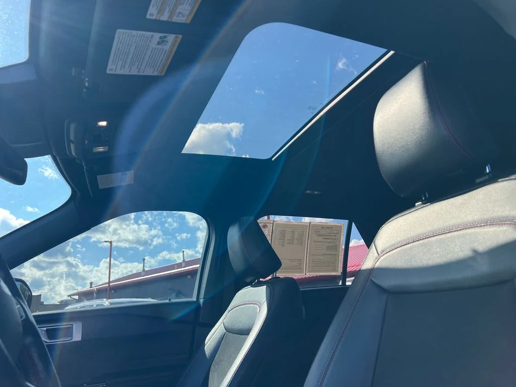 2023 Ford Explorer ST-LINE - Photo 23