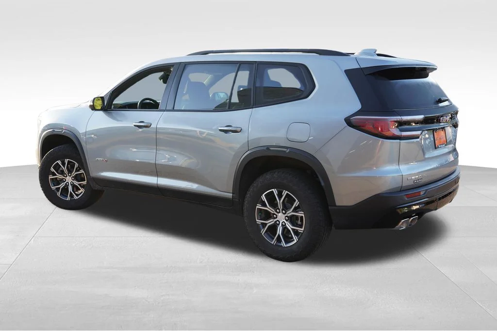 Used 2026 Sterling Metallic GMC AT4 image 8