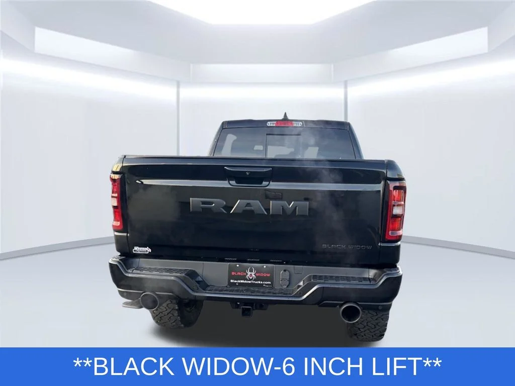 New 2026 Diamond Black Crystal Pearl-Coat Exterior Paint RAM Big Horn/Lone Star image 6