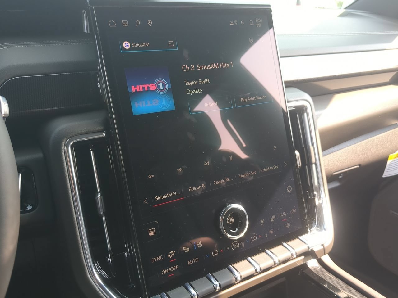 New 2026 Sterling Metallic GMC Elevation image 13