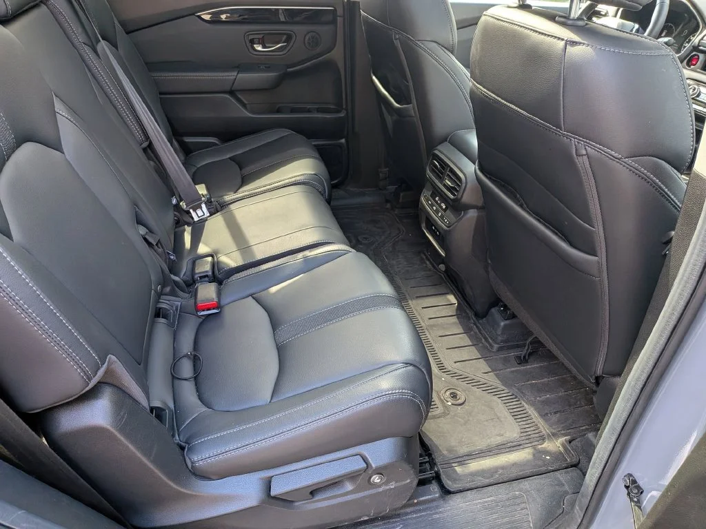 Used 2025  Honda Touring image 33