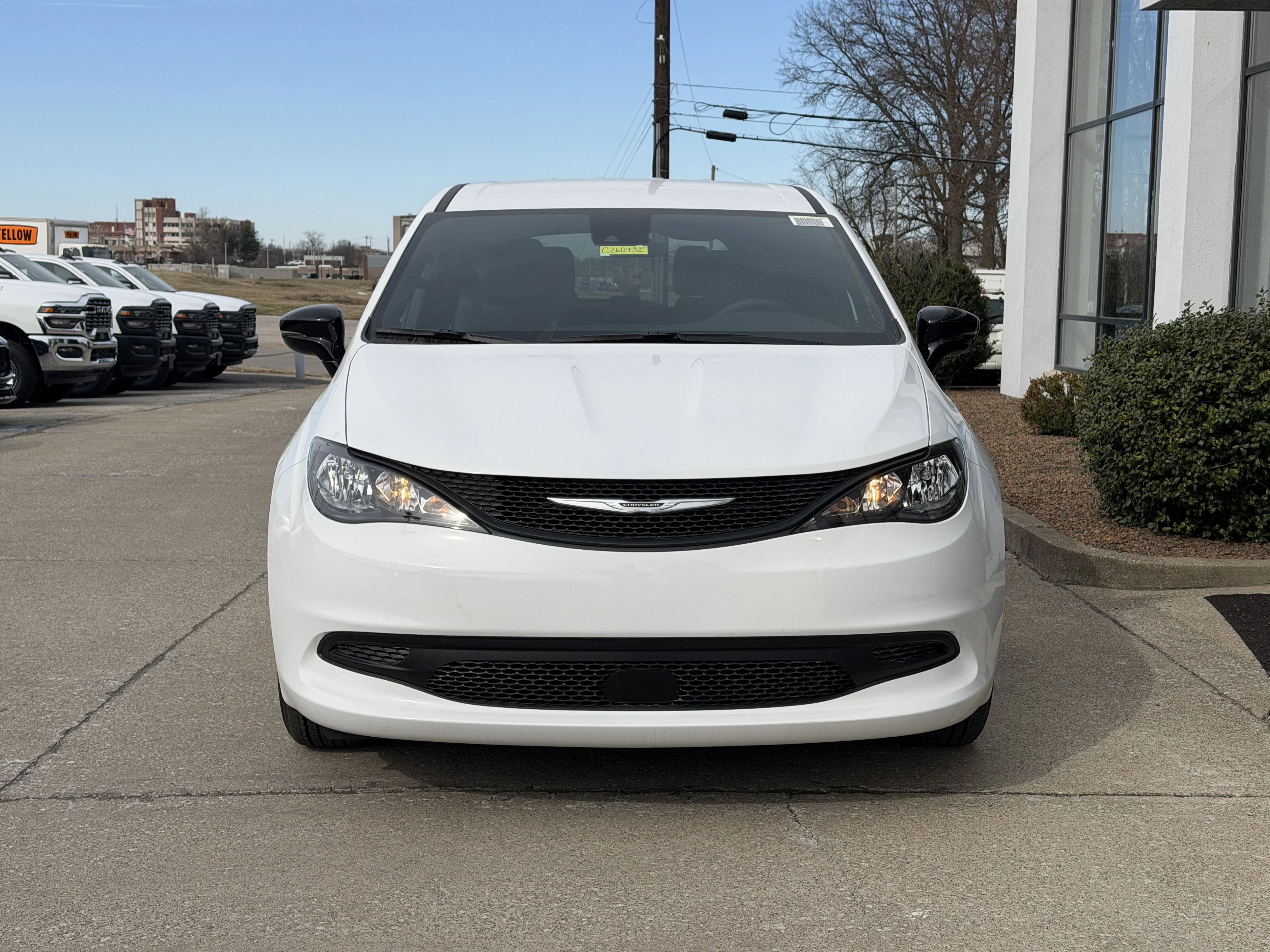 New 2026 Bright White Clear-Coat Exterior Paint Chrysler LX image 17