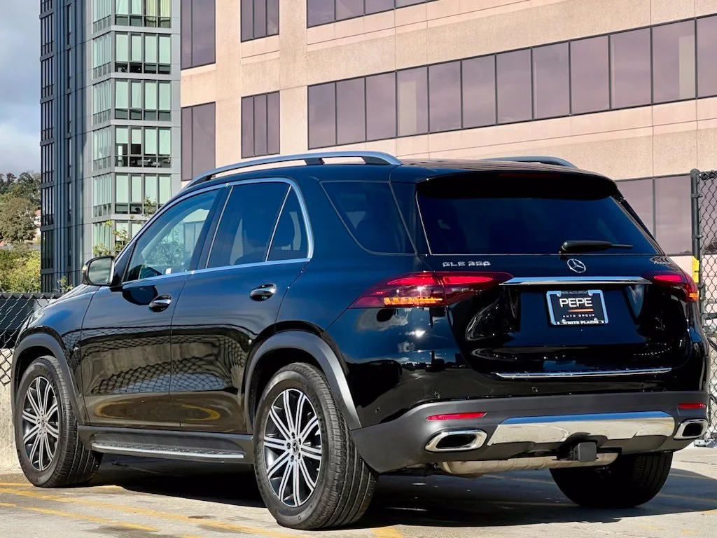 Certified Used 2026 Black Mercedes-Benz GLE 350 image 5