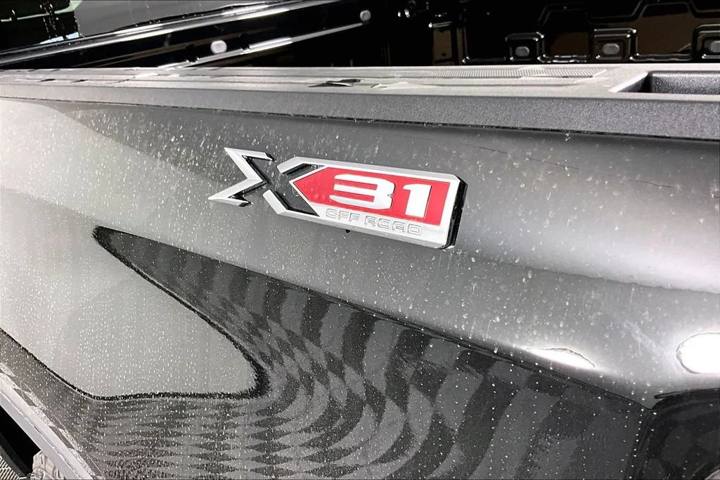 New 2026 Onyx Black GMC Pro image 10