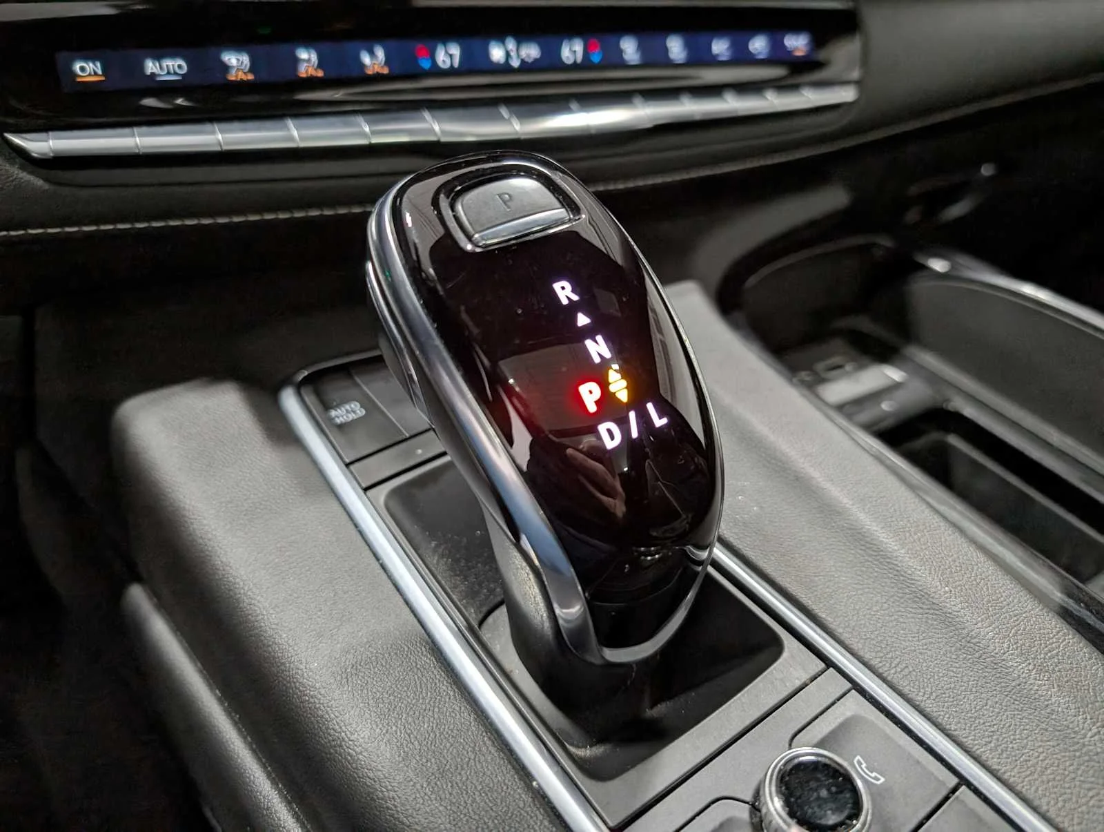Used 2021 Infrared Tintcoat Cadillac Sport image 35
