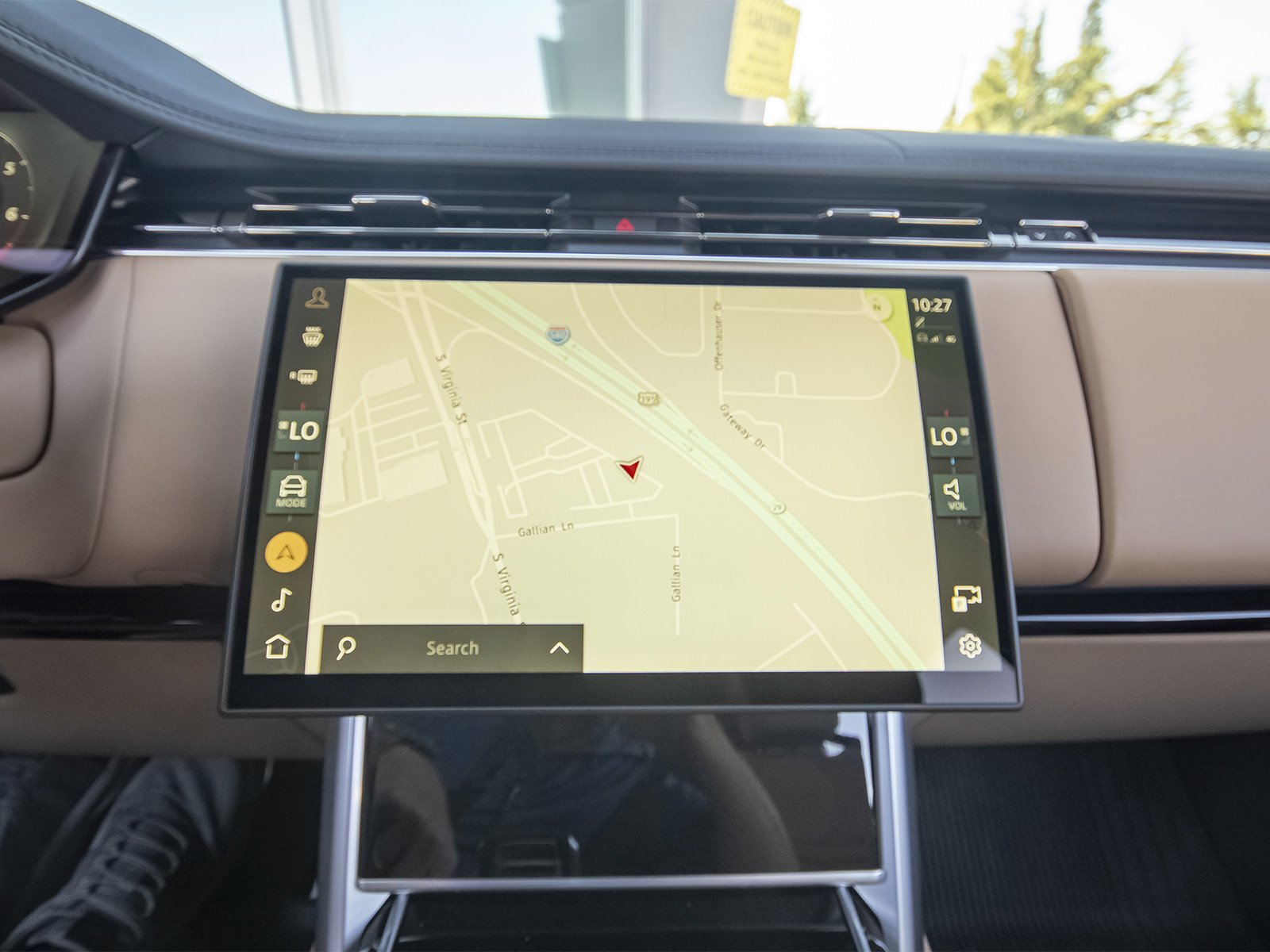New 2026 Santorini Black Land Rover SE image 22
