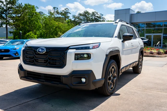New 2026 Crystal White Pearl Subaru Limited image 11