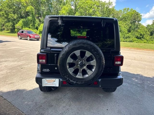 Used 2019 Black Jeep Unlimited Sahara image 6