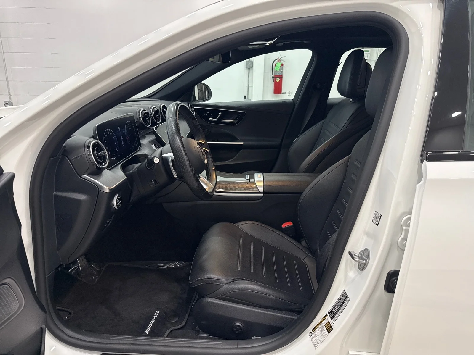 Used 2023 Polar White Mercedes-Benz C 300 4MATIC® SEDAN image 13