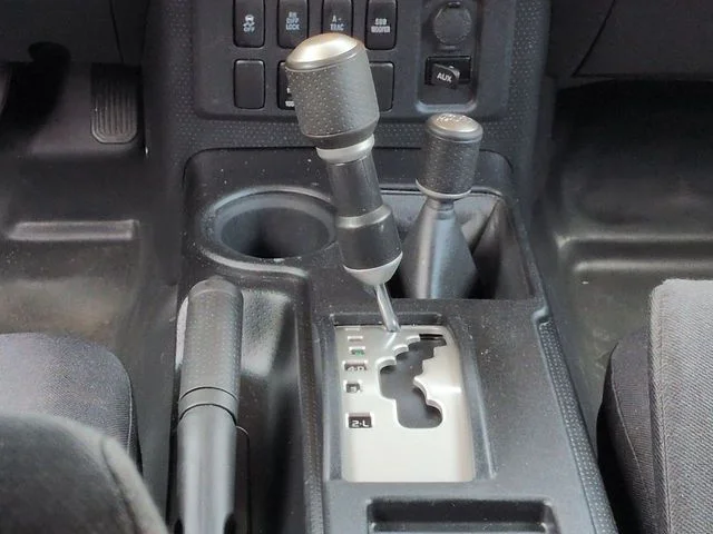 Used 2010 2010 TOYOTA FJ CRUISER BASE Toyota Base image 19